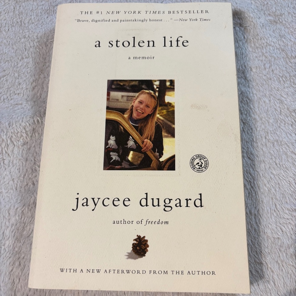 A Stolen life - Book by Jaycee Dugard